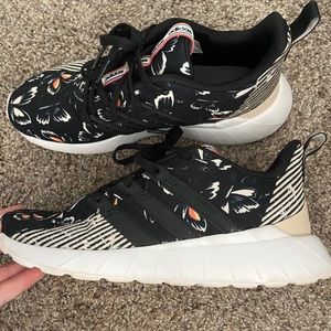 Adidas foam sneakers